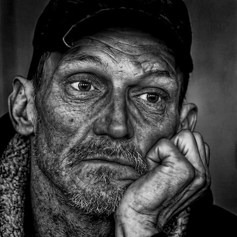 LONELINESS- Older guy THUMBNAIL - Charness blog May 28 2019