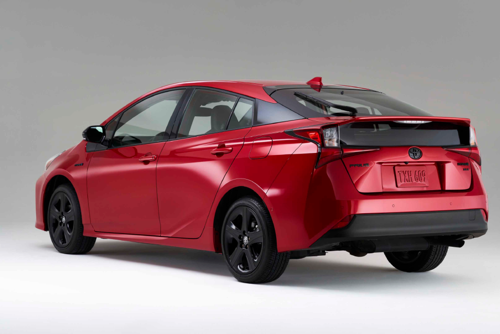 Toyota Prius-web feature