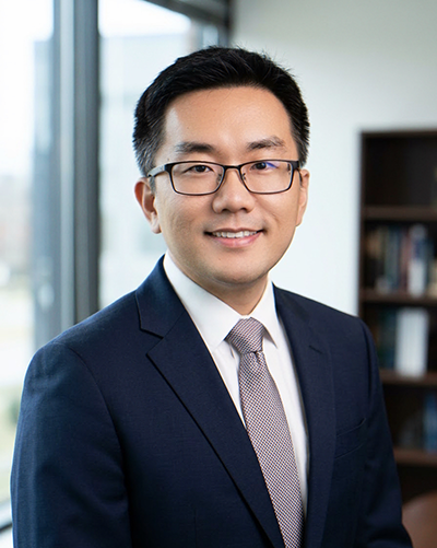 Director Zhe He