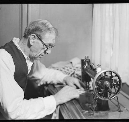 silk worker in the 1940s
